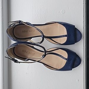 Nine West navy heels